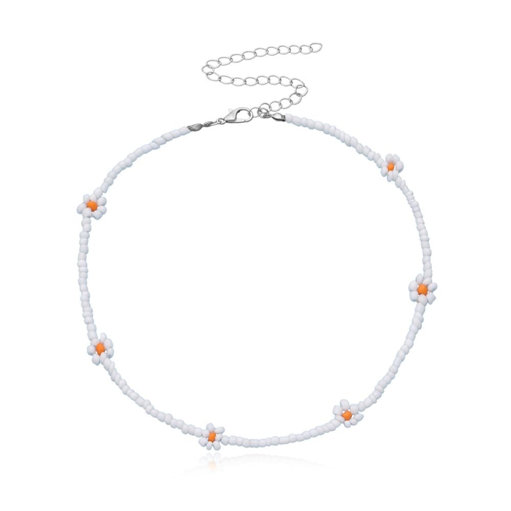 90s Beaded Flower Necklace
