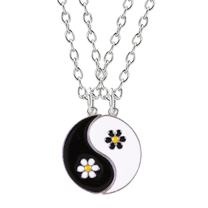2 Piece Best Friend Necklaces