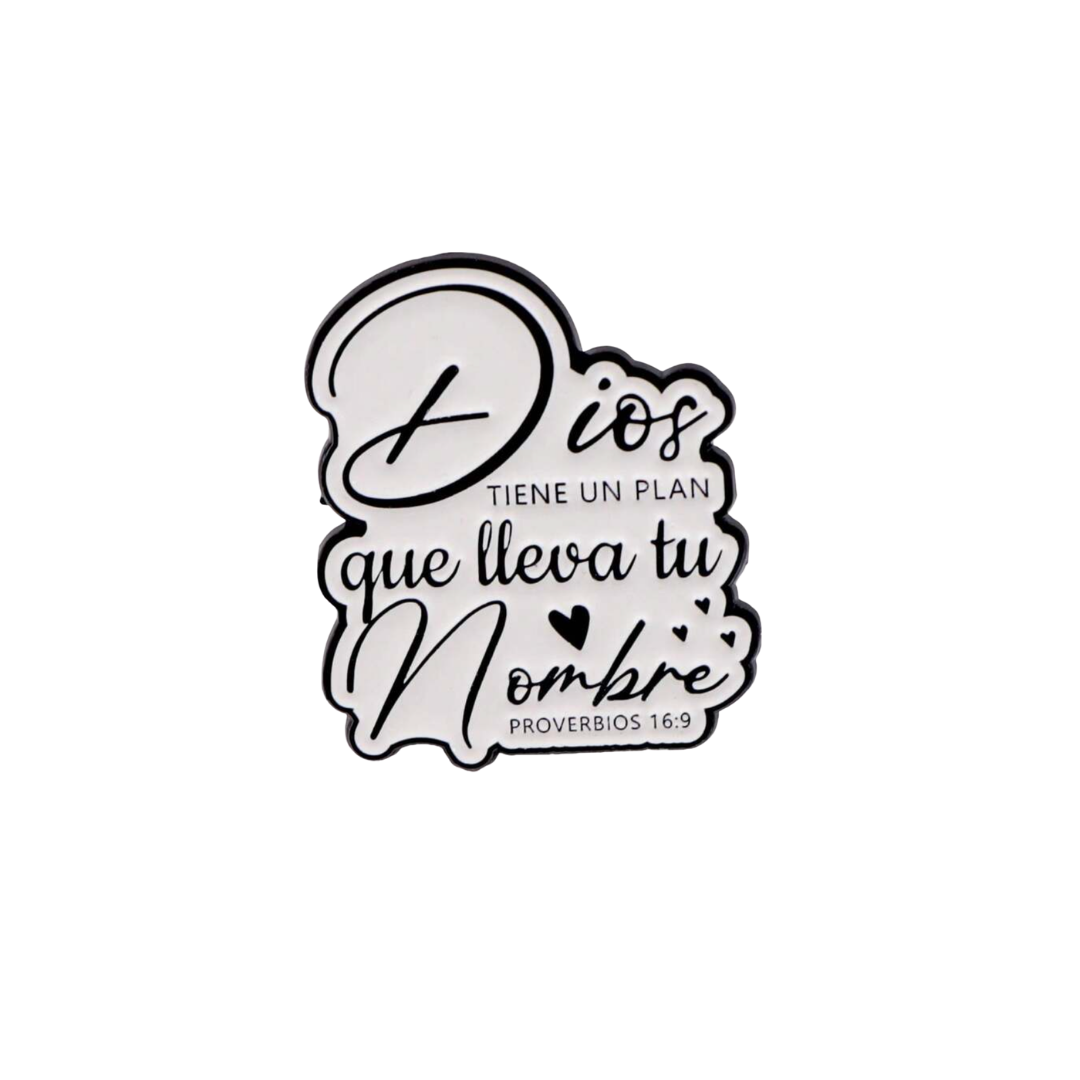 Dios tiene un plan que lleva tu nombre Spanish Religious and Inspirational Catholic & Christian Faith Quote for Encouragement Enamel Pin or Badge Gift