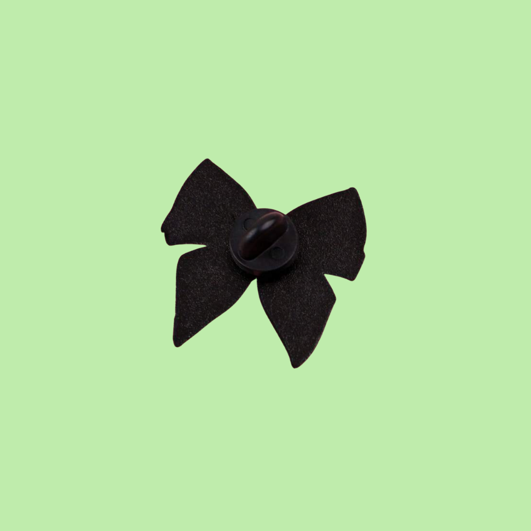 Hundred-Dollar Bill Sassy and Trendy Bow Money & Cash Stack Enamel Pin Lapel Badge for Entrepreneurs & Hustlers